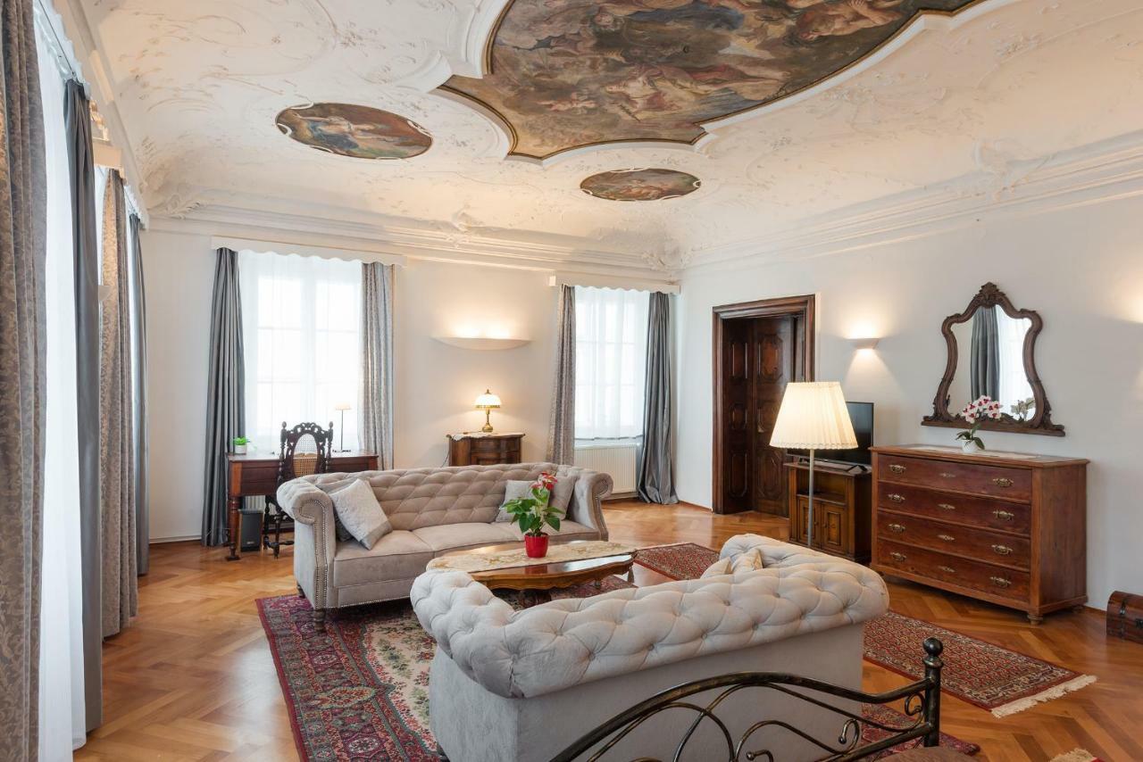 Codelli Deluxe Fresco City Centre App With Balcony Любляна Екстериор снимка